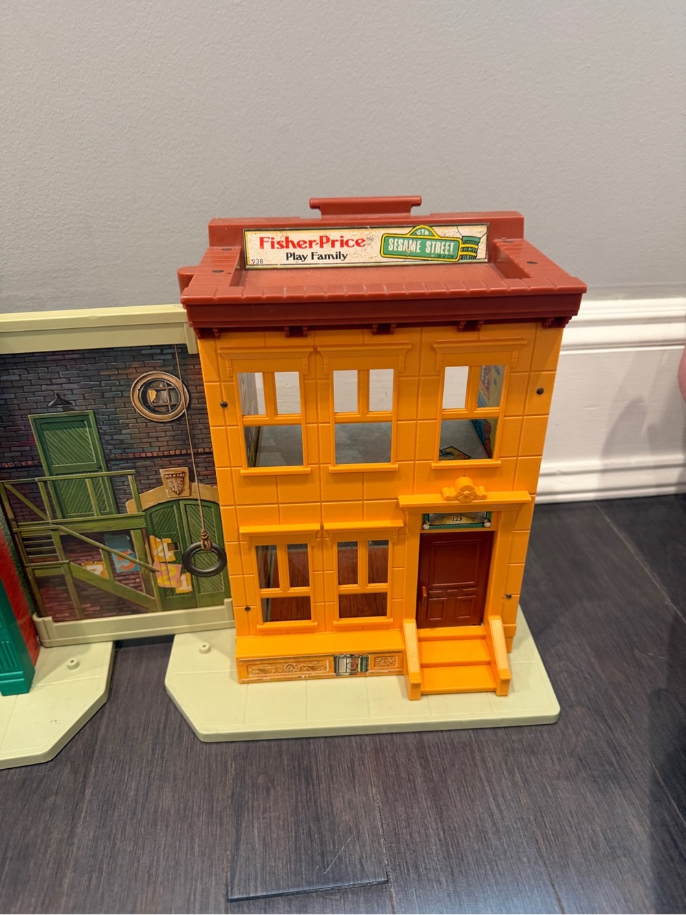 VINTAGE 1974 Fisher-Price Little People Sesame Street Hooper’s Store Pretend Pla - Picture 4 of 14